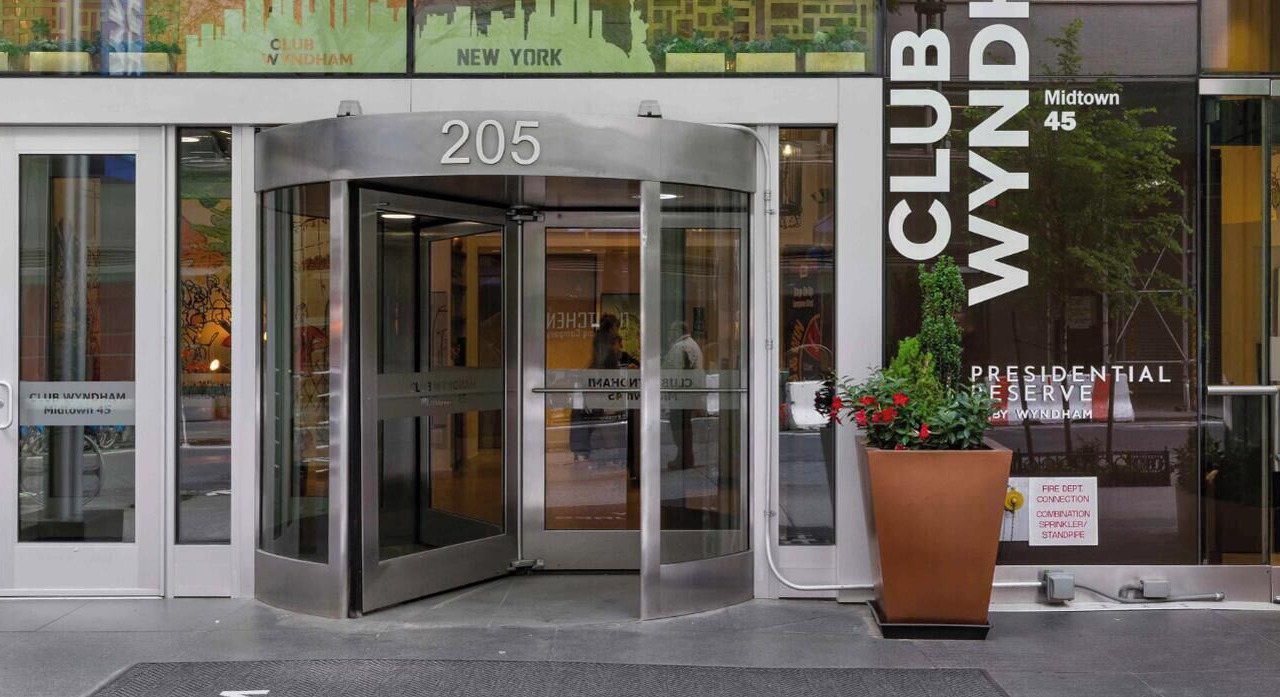 Photo of Outdoor in Midtown East