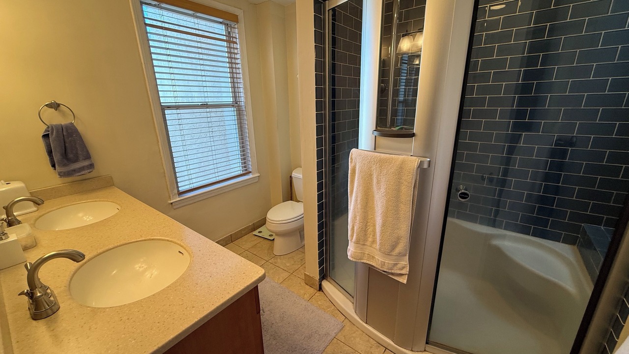 Photo of Bathroom in Hoboken