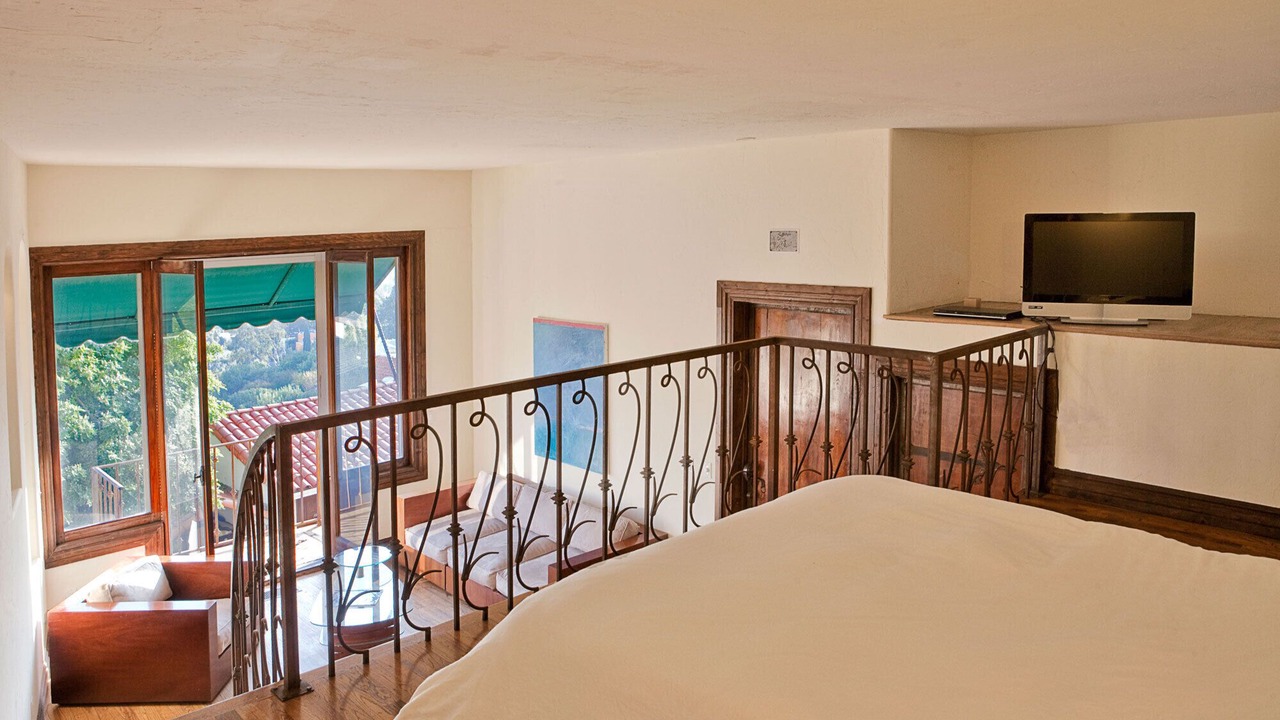 Photo of Bedroom in Hollywood Hills