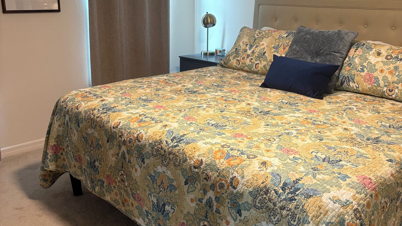 Photo of Bedroom in Sumter County