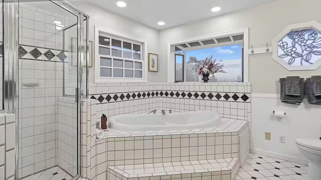 Photo of Bathroom in Waimea