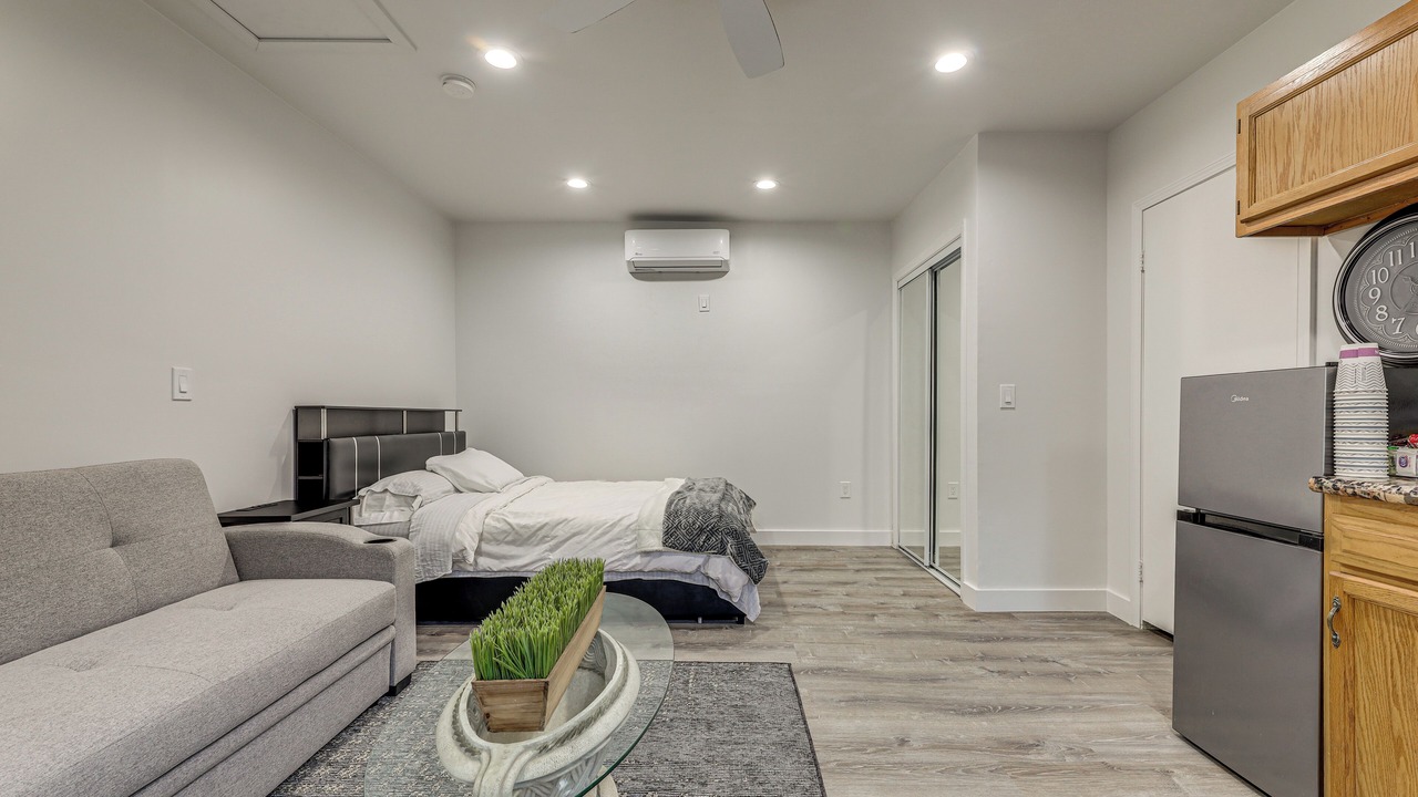 Photo of Bedroom in West Los Angeles