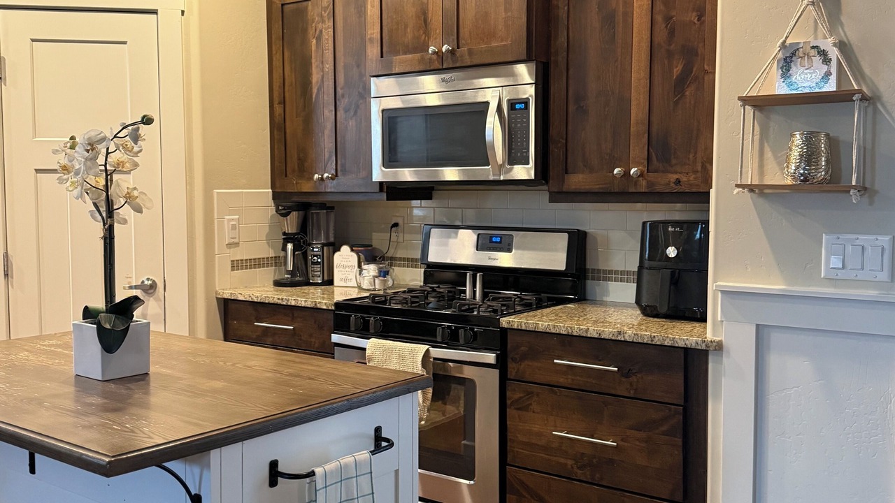 Photo of Kitchen in Southwest Ada County Alliance