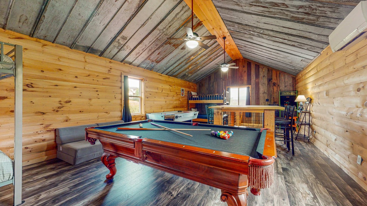 Photo of Bedroom in Chalet Village North