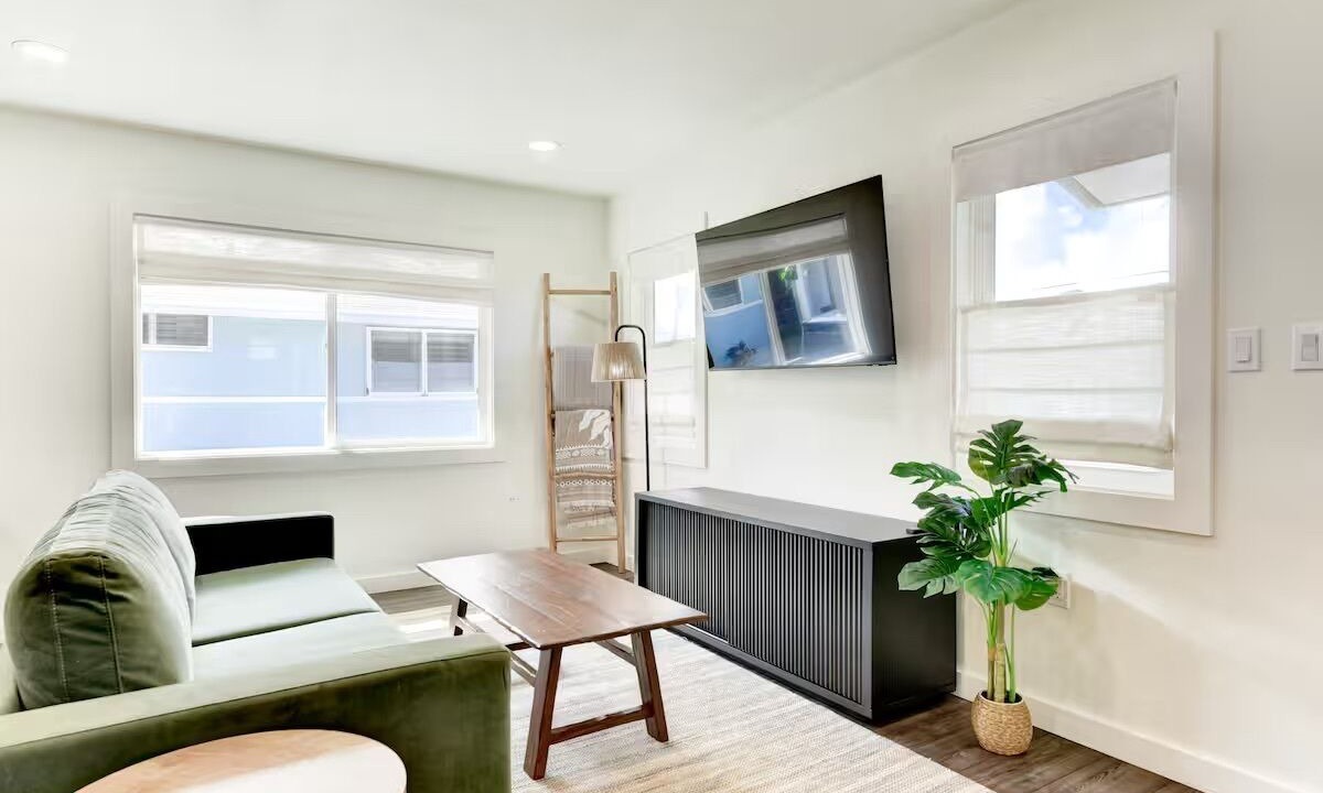 Photo of Livingroom in Keolu Hills
