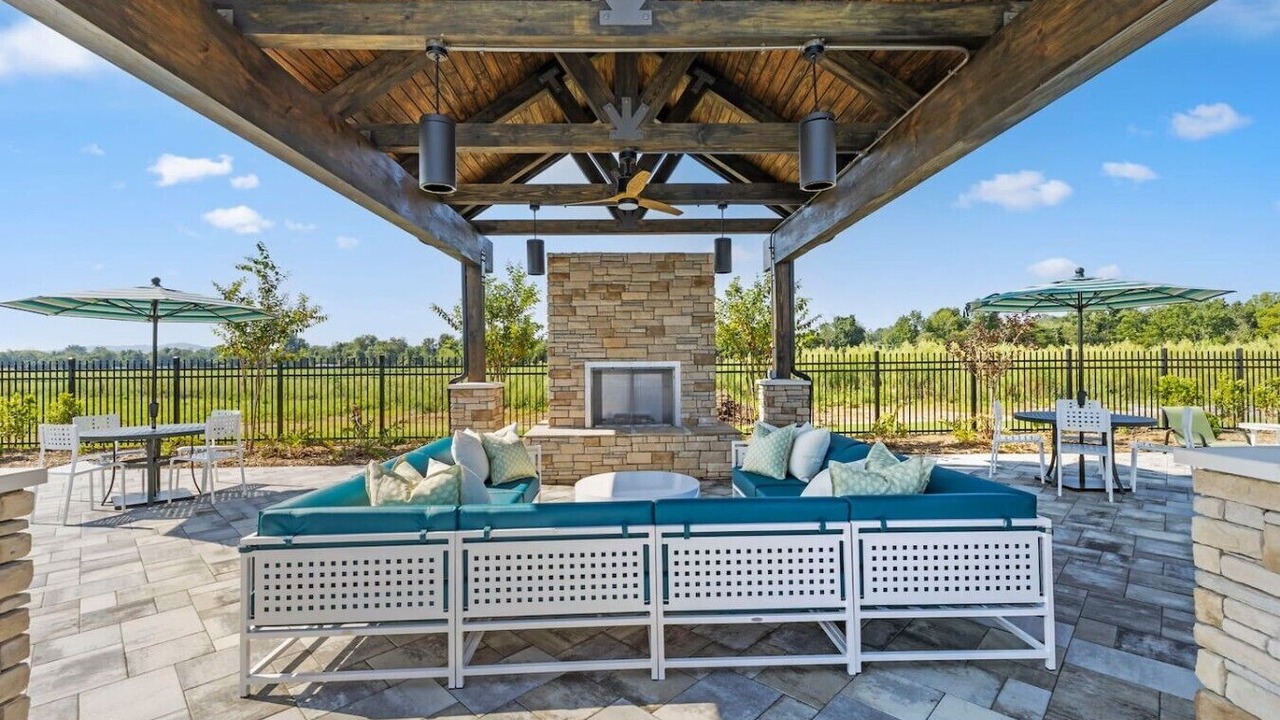 Photo of Outdoor in Mills River