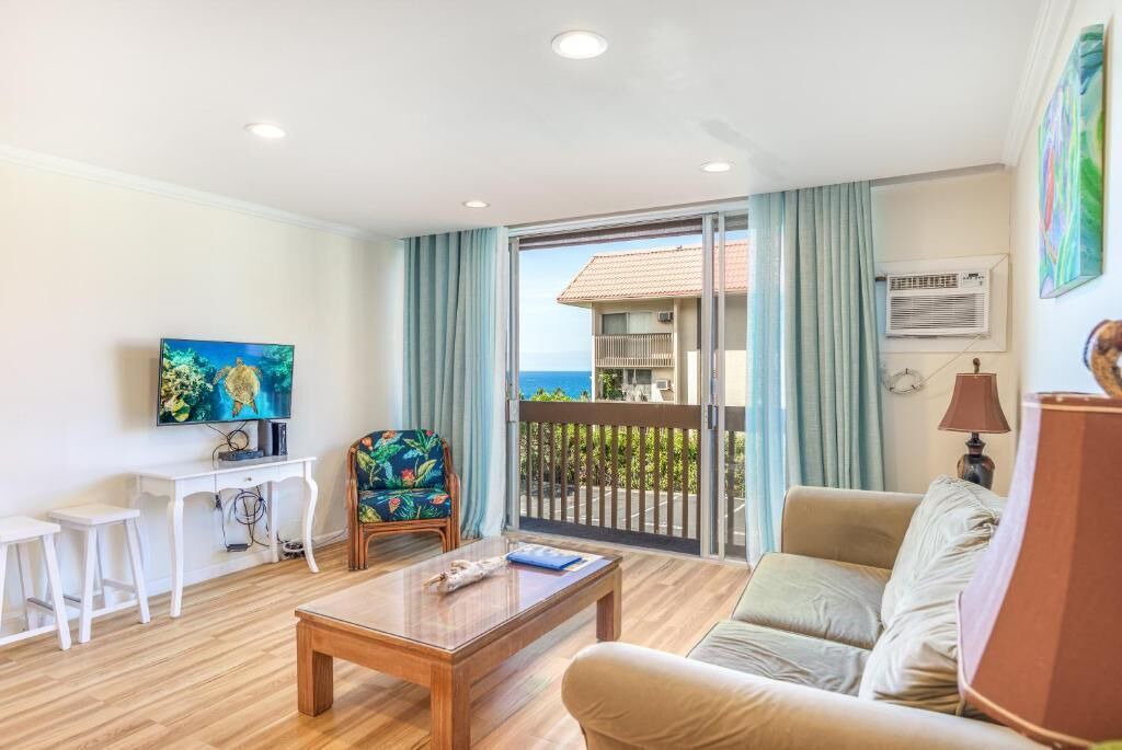 Photo of Livingroom in Historic Kailua Village