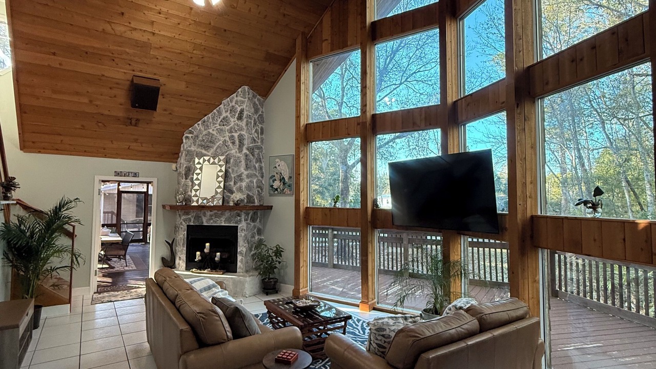 Photo of Livingroom in Chassahowitzka