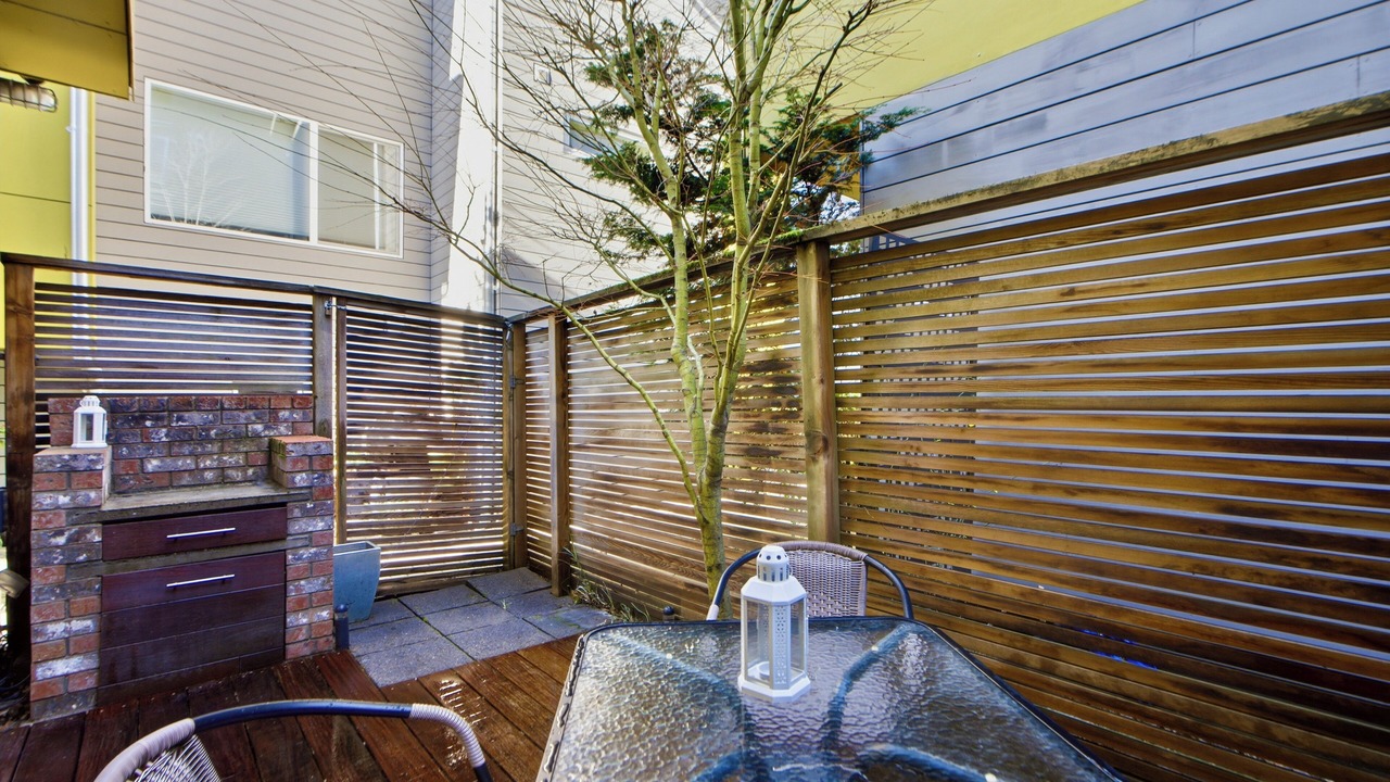 Photo of Patio Balcony in Squire Park