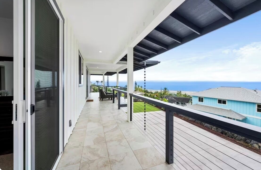 Photo of Patio Balcony in Kona Palisades