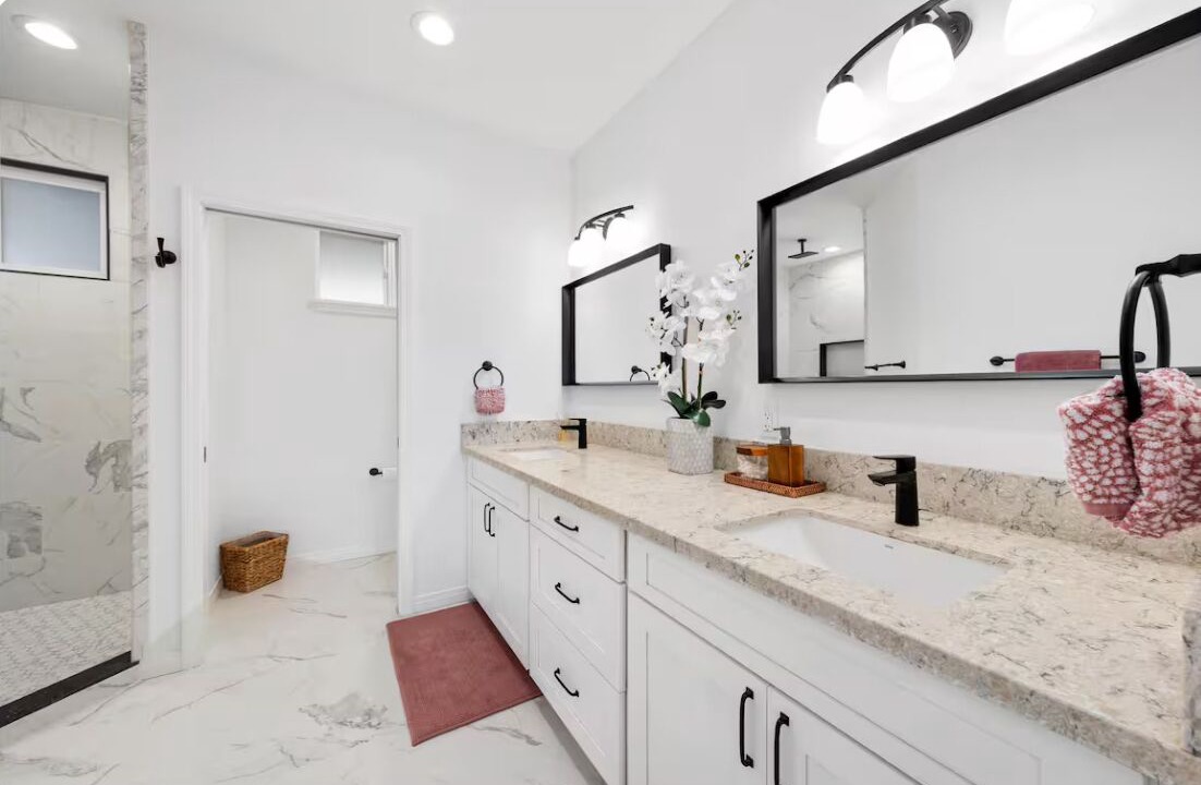 Photo of Bathroom in Kona Palisades