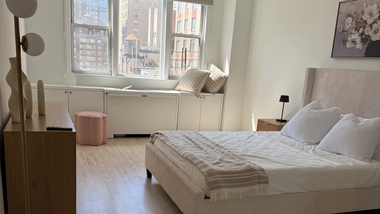 Photo of Bedroom in Tudor City