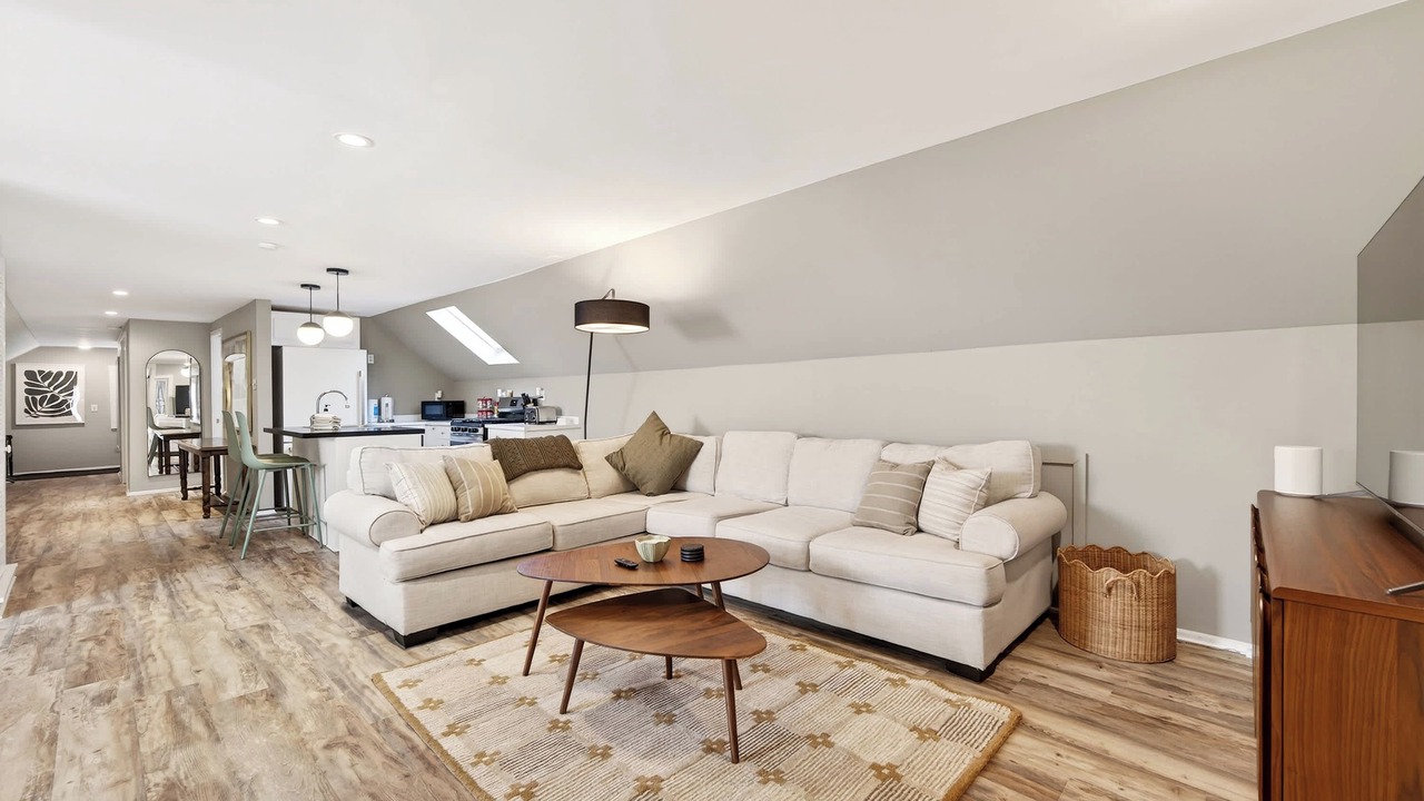 Photo of Livingroom in Great Valley
