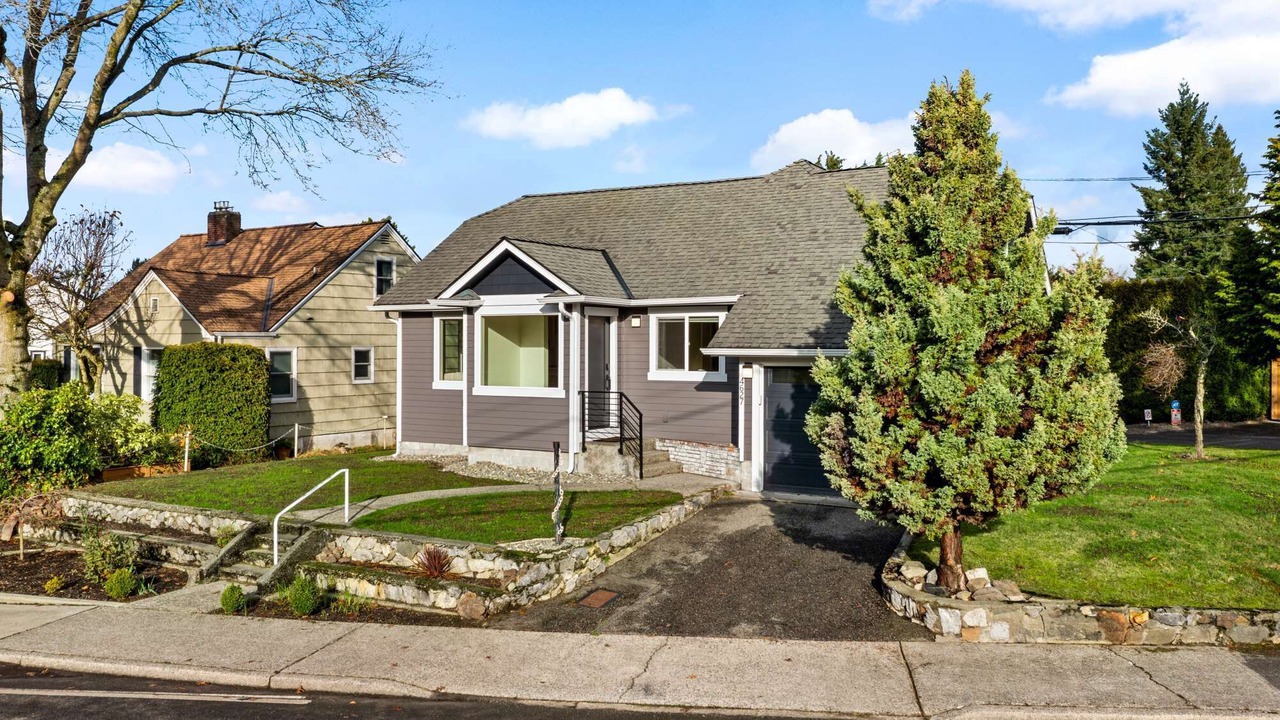 Photo of Outdoor in Everett