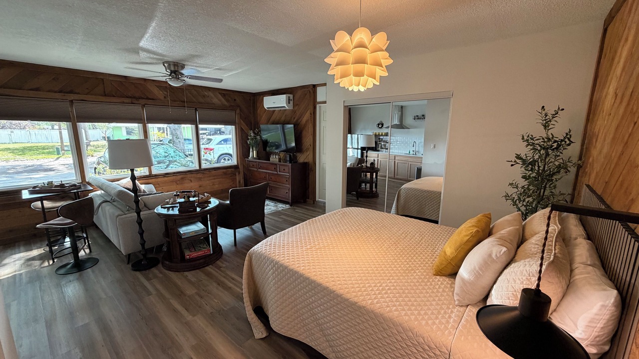 Photo of Bedroom in Lutz