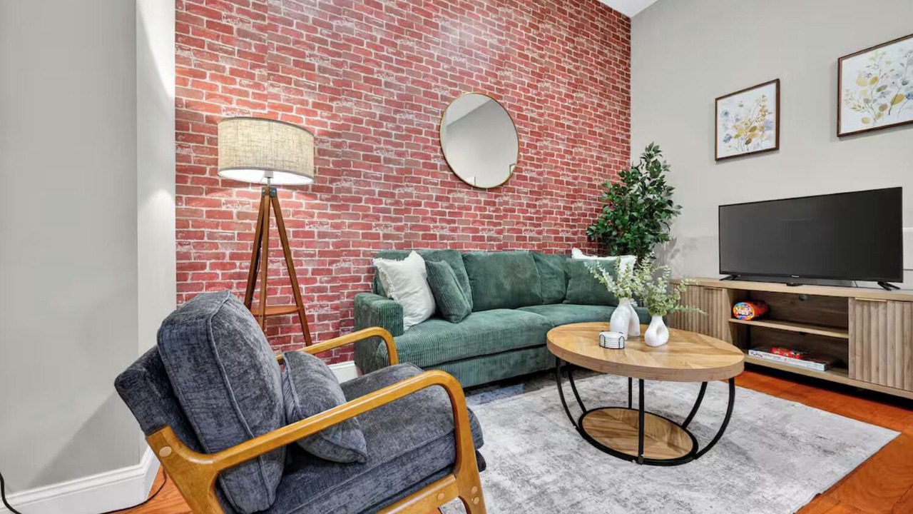 Photo of Livingroom in Chinatown