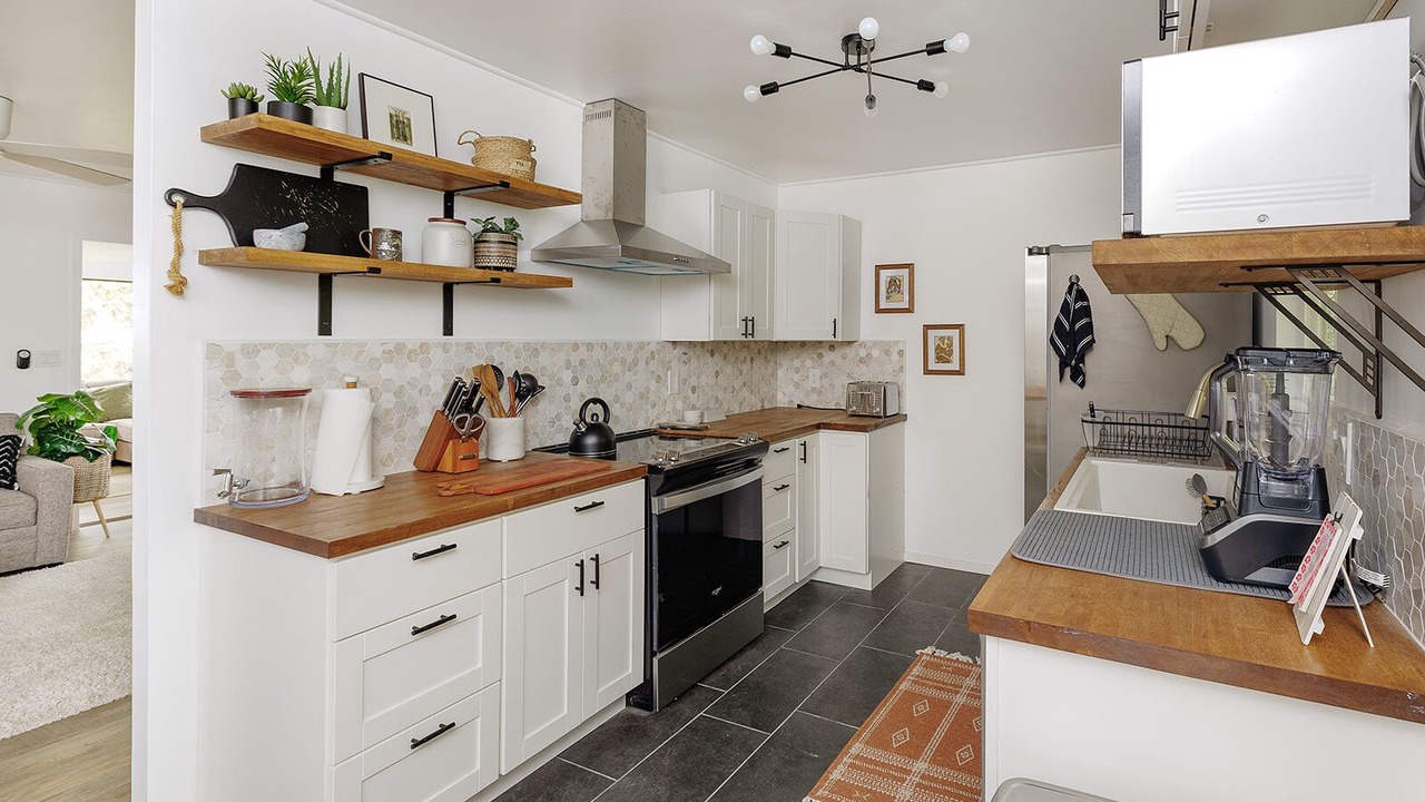 Photo of Kitchen in Kalaoa