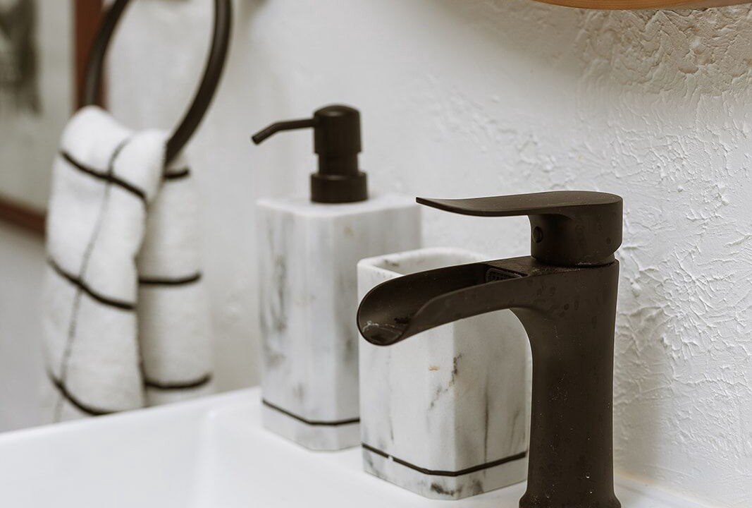 Photo of Bathroom in Kalaoa