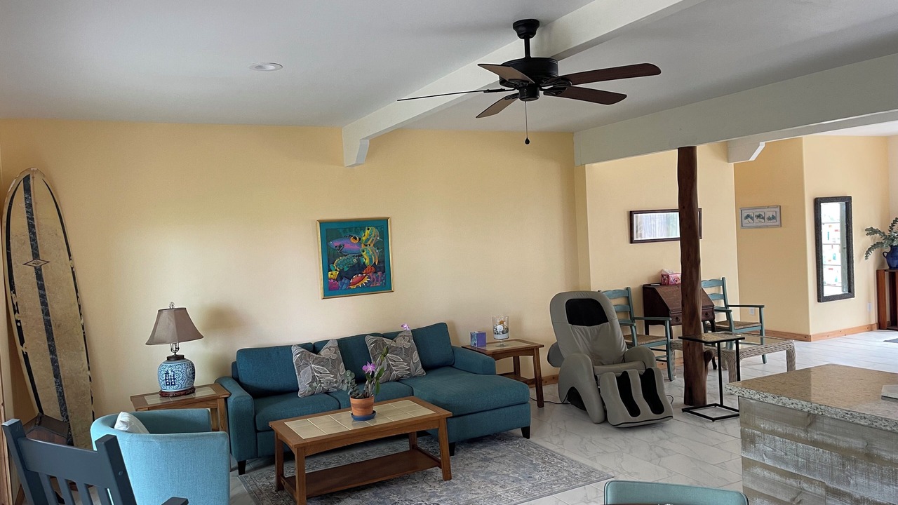 Photo of Livingroom in Kealakekua