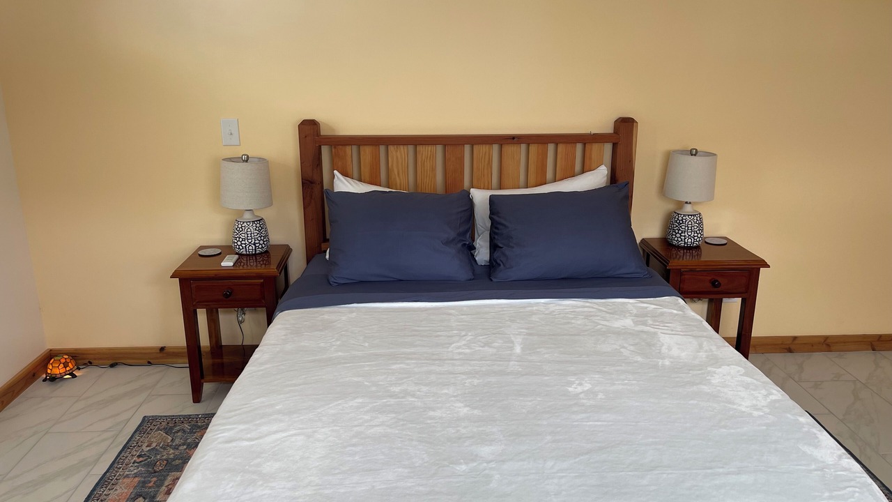 Photo of Bedroom in Kealakekua