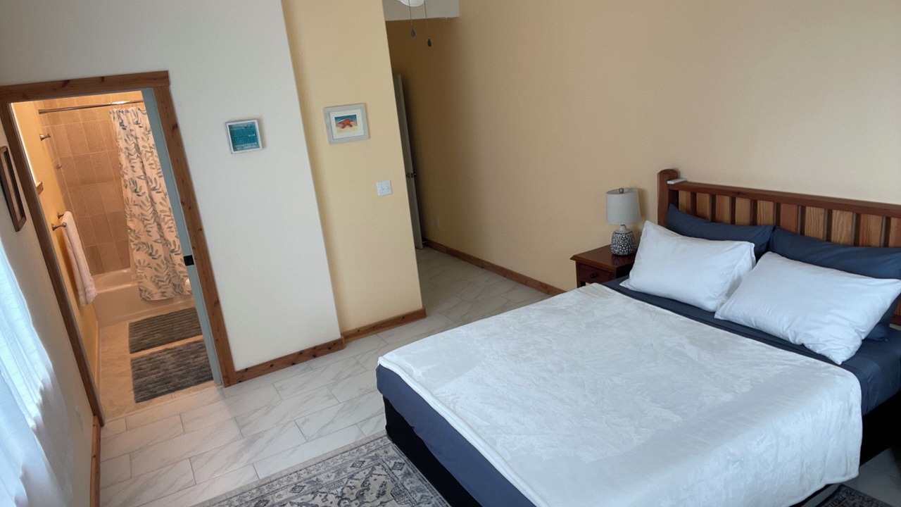 Photo of Bedroom in Kealakekua