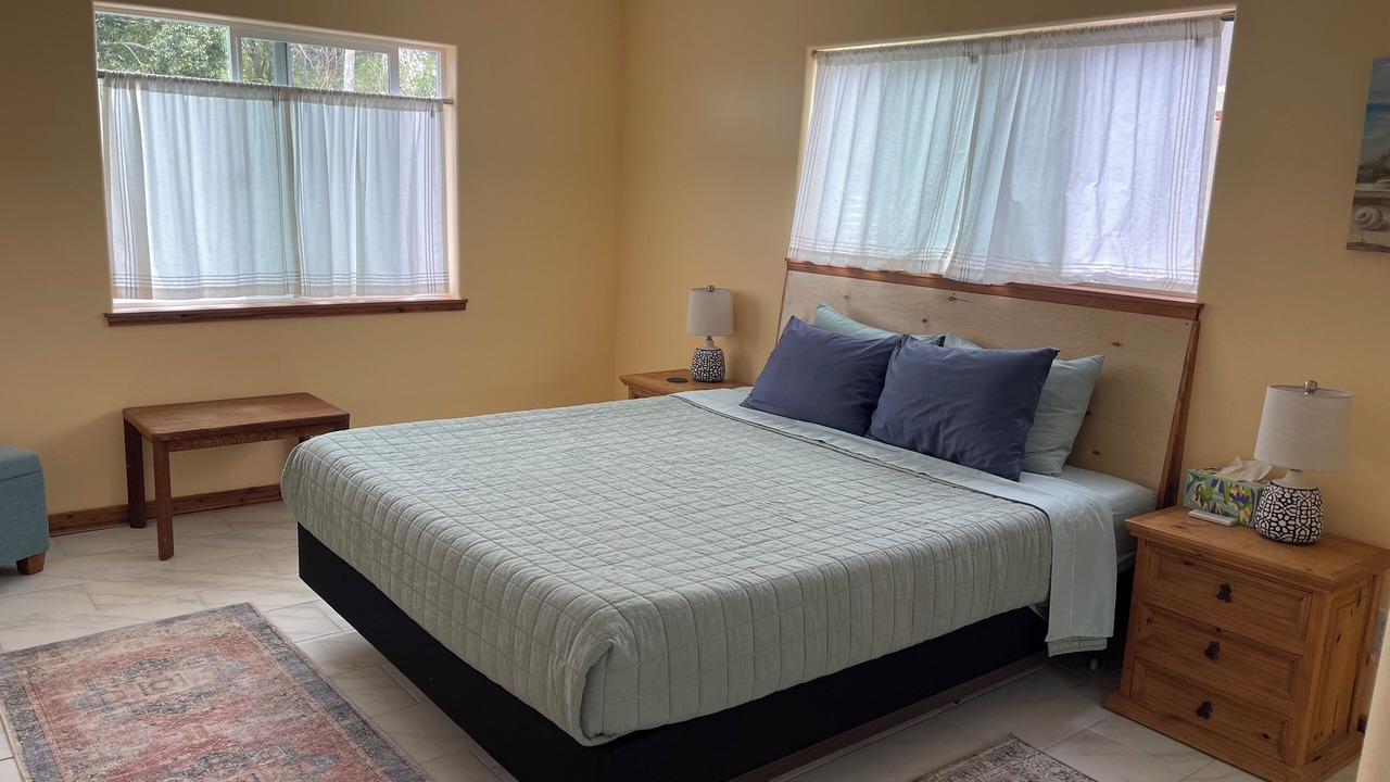 Photo of Bedroom in Kealakekua