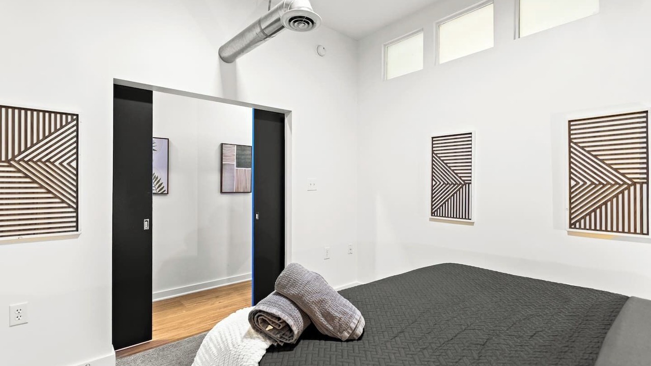 Photo of Bedroom in Atlantic Station Area