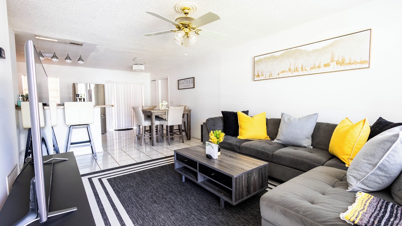 Photo of Livingroom in Kissimmee