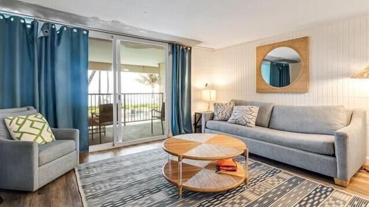 Photo of Livingroom in Punaluu