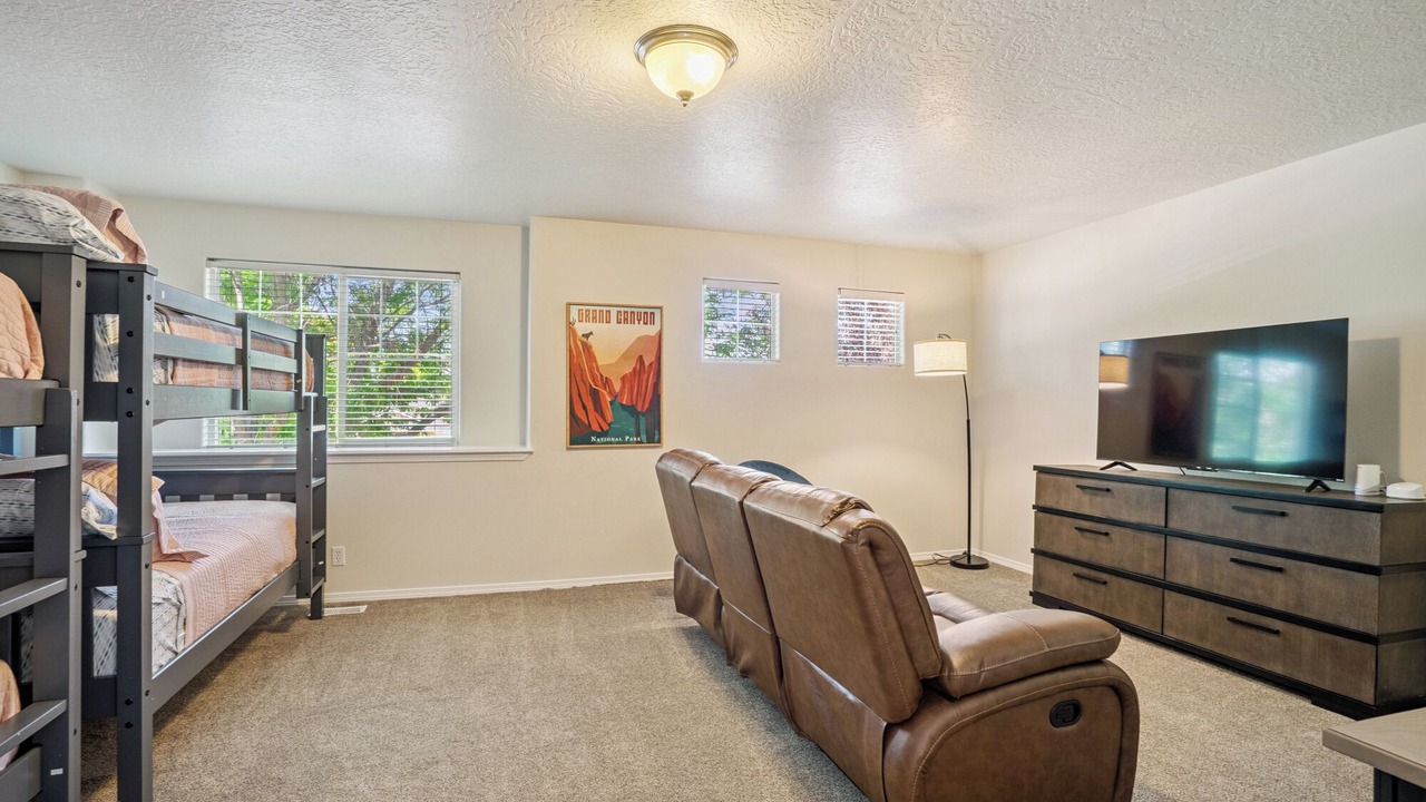 Photo of Bedroom in Southwest Ada County Alliance