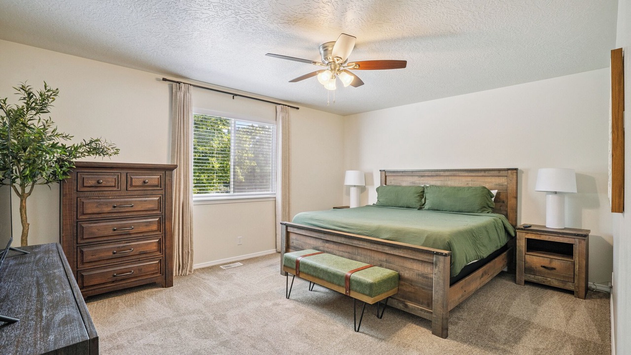 Photo of Bedroom in Southwest Ada County Alliance