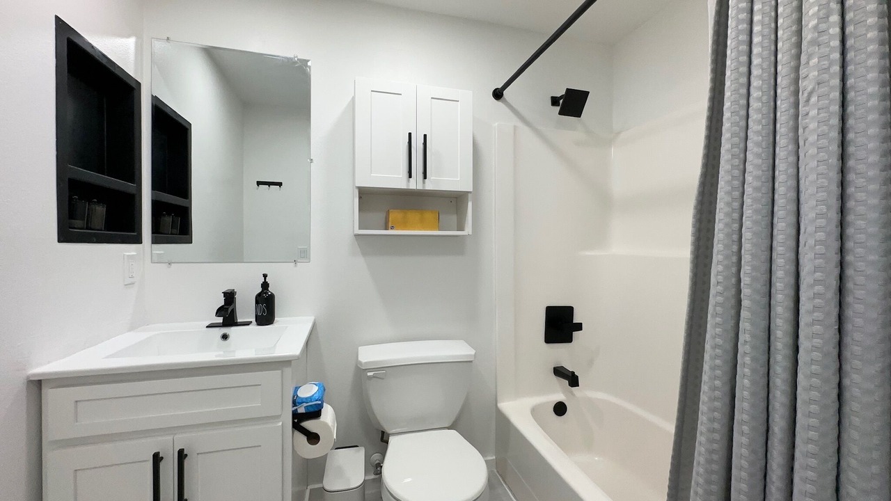 Photo of Bathroom in Belltown