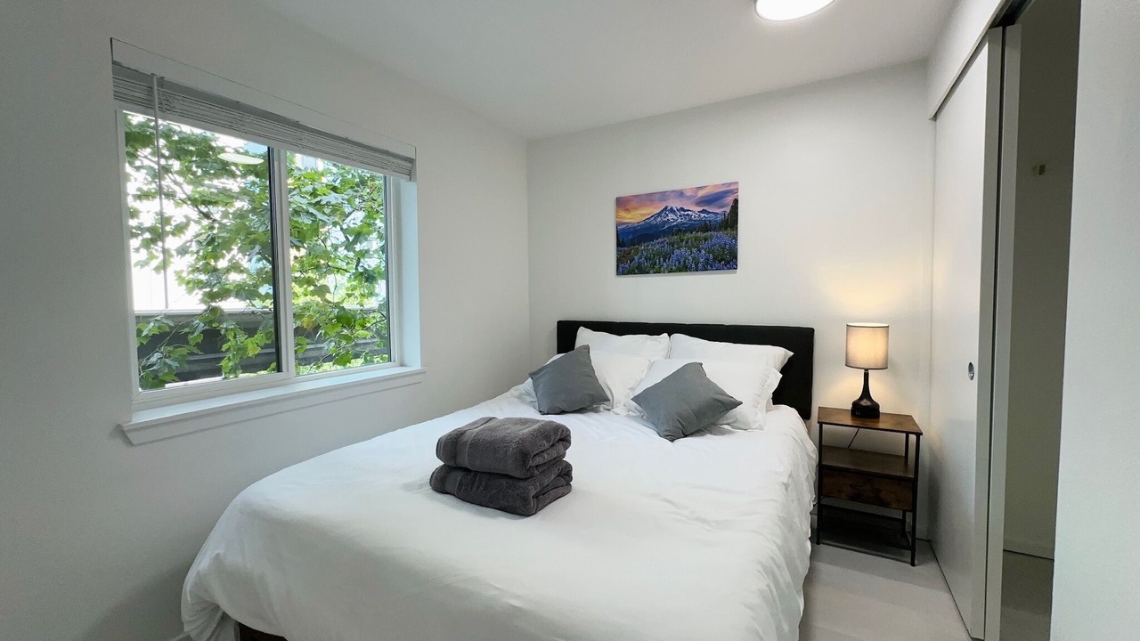 Photo of Bedroom in Belltown