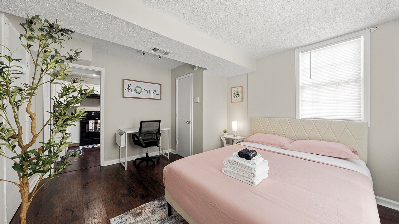 Photo of Bedroom in Pittsburgh