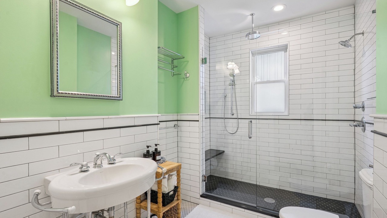Photo of Bathroom in Midtown