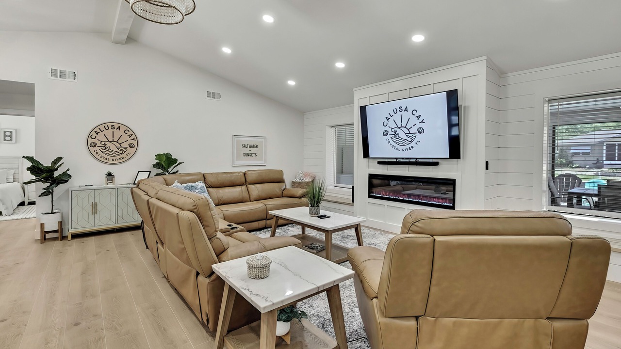 Photo of Livingroom in Indian Waters