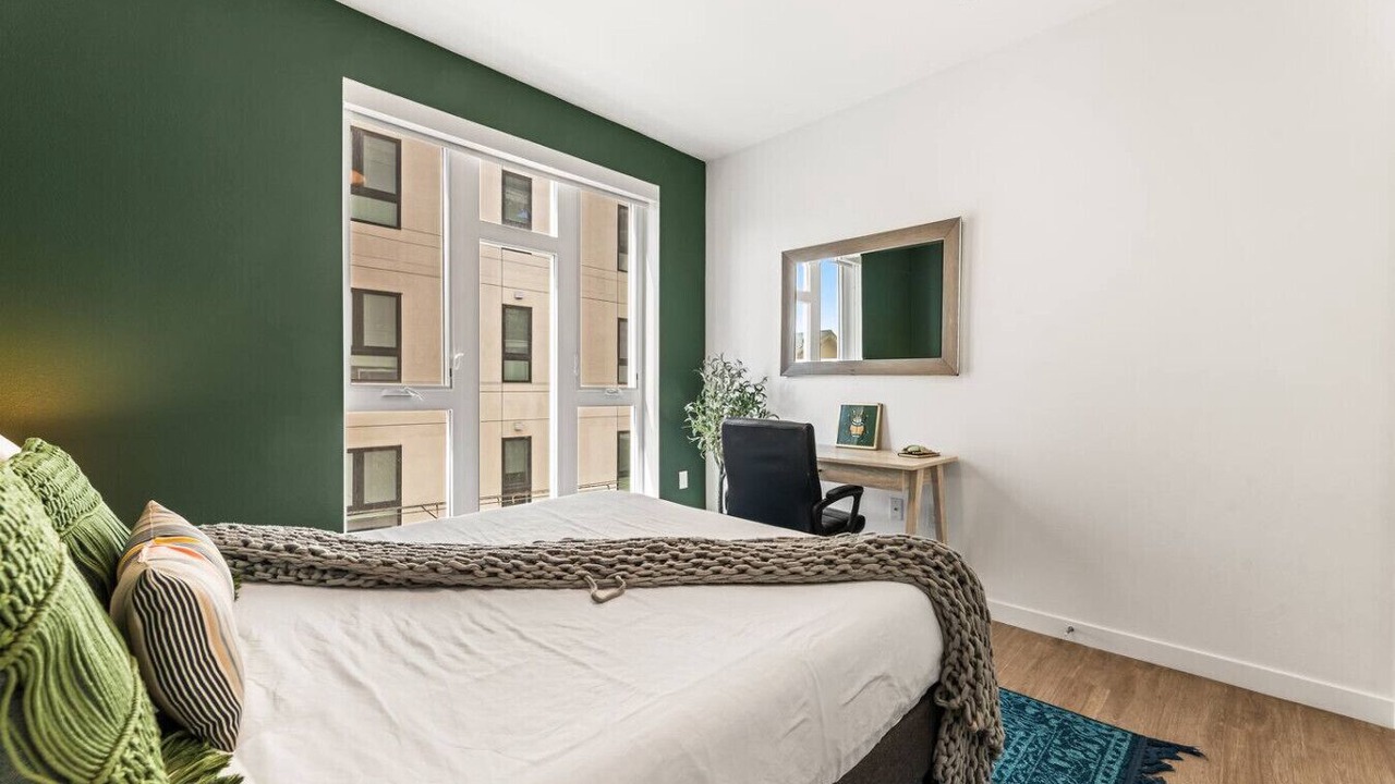 Photo of Bedroom in Koreatown