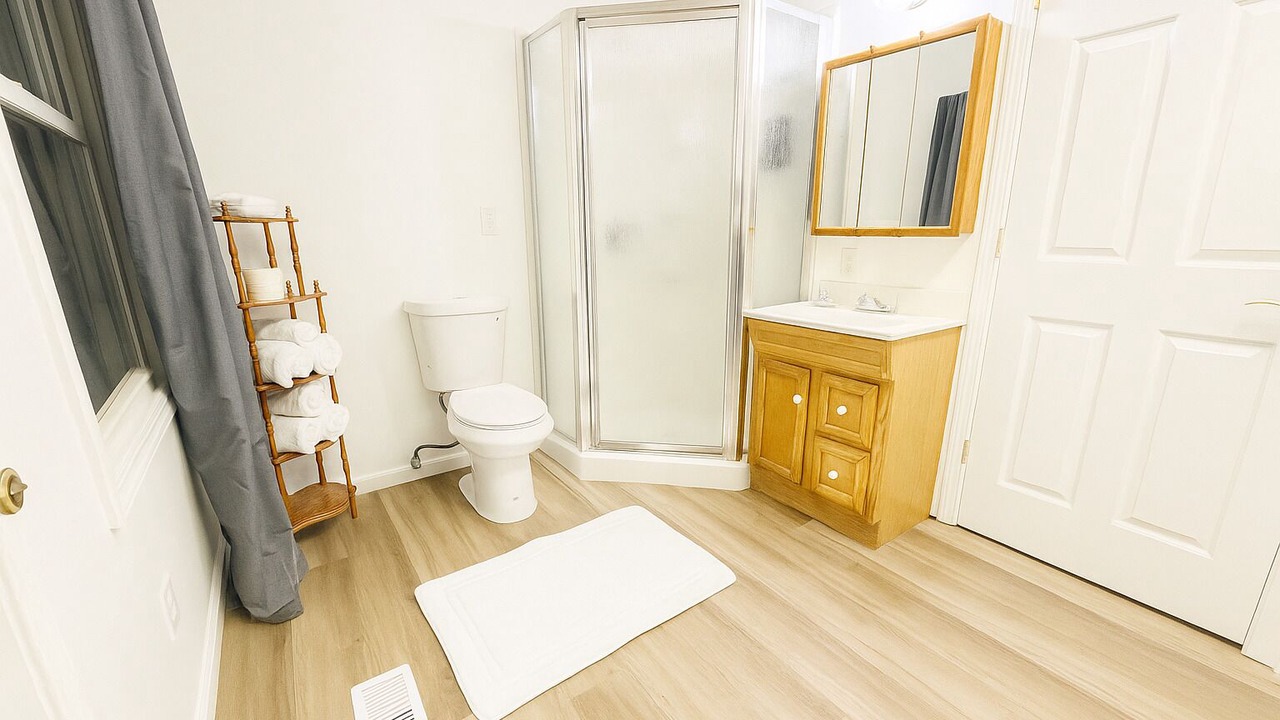 Photo of Bathroom in Flat Rock