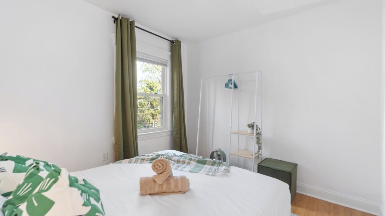 Photo of Bedroom in North Bergen