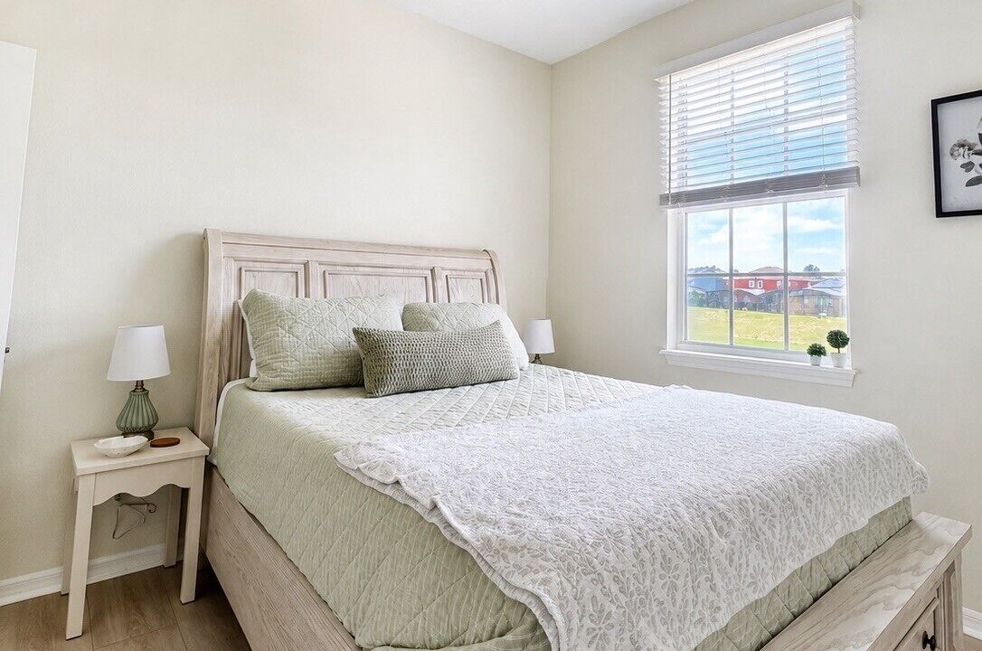 Photo of Bedroom in Windwood Bay