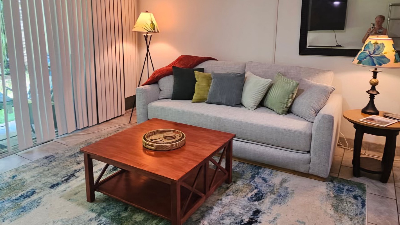 Photo of Livingroom in Napili