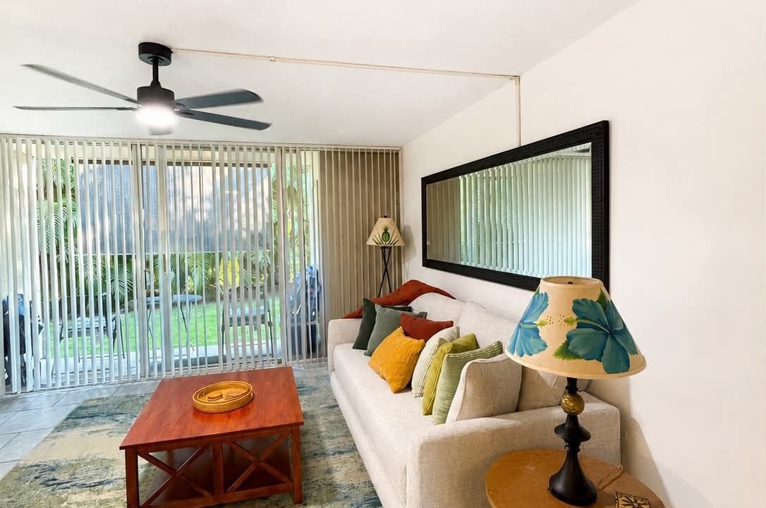 Photo of Livingroom in Napili