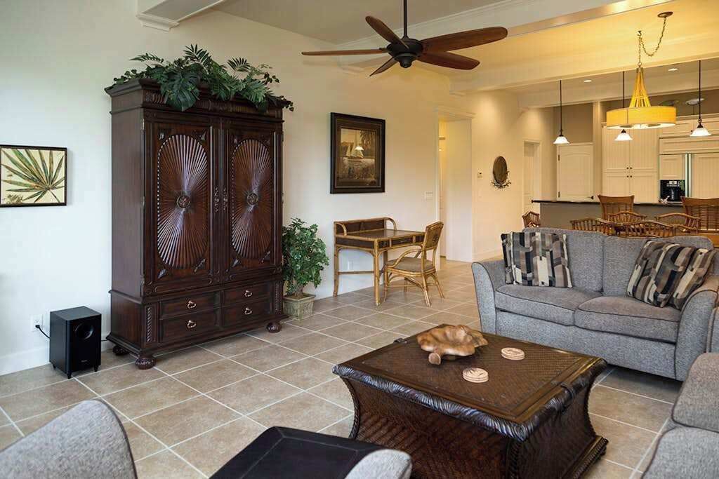Photo of Livingroom in Kulalani