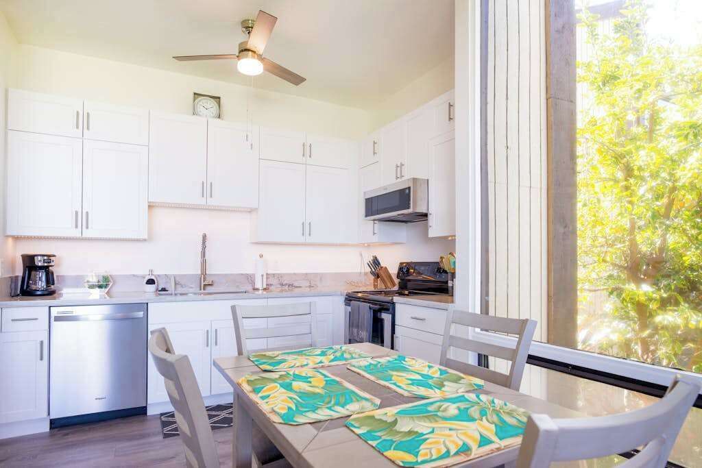 Photo of Kitchen in Waikoloa