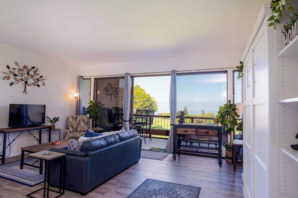 Photo of Livingroom in Waikoloa