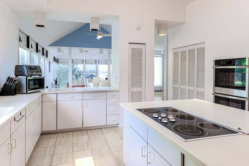 Photo of Kitchen in Waikoloa