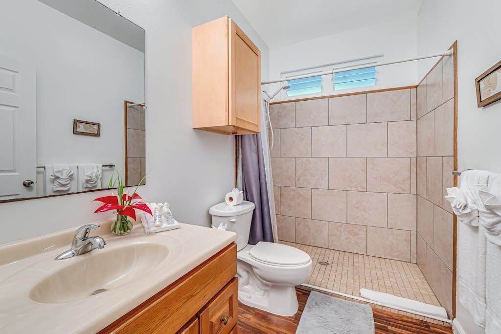 Photo of Bathroom in Keaau