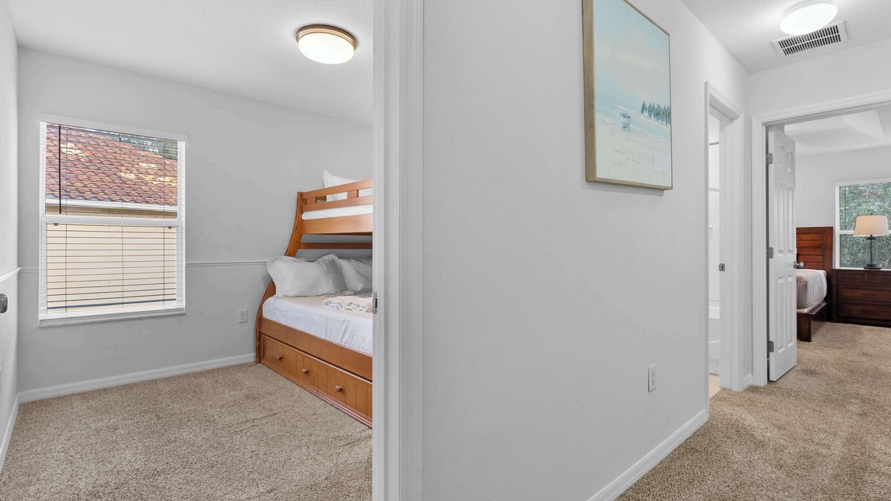 Photo of Bedroom in Crestwynd Bay