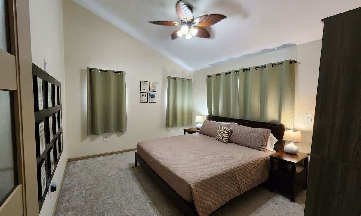 Photo of Bedroom in Mountain View