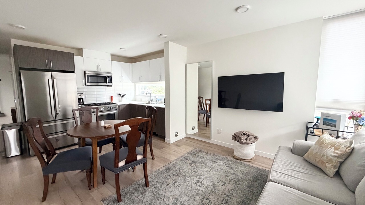 Photo of Livingroom in Fremont